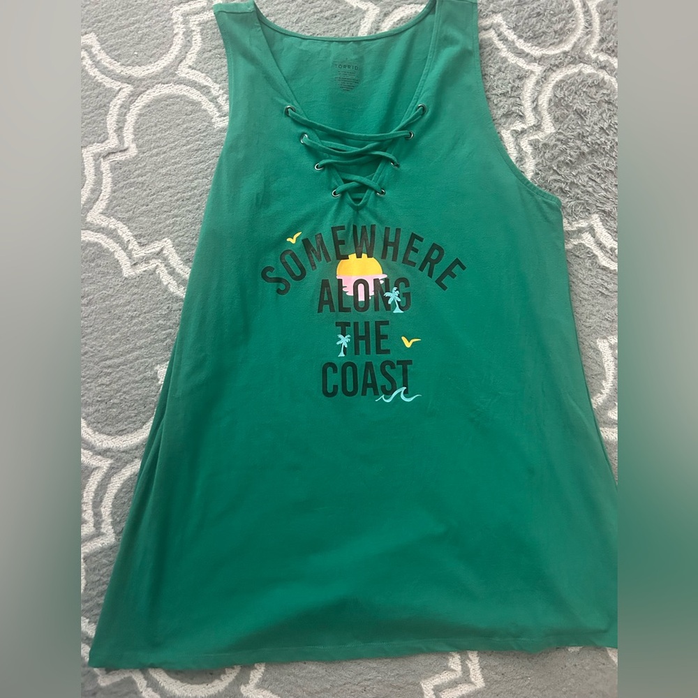torrid Green Lace-Up Graphic Tank "Somewhere Along The Coast"
